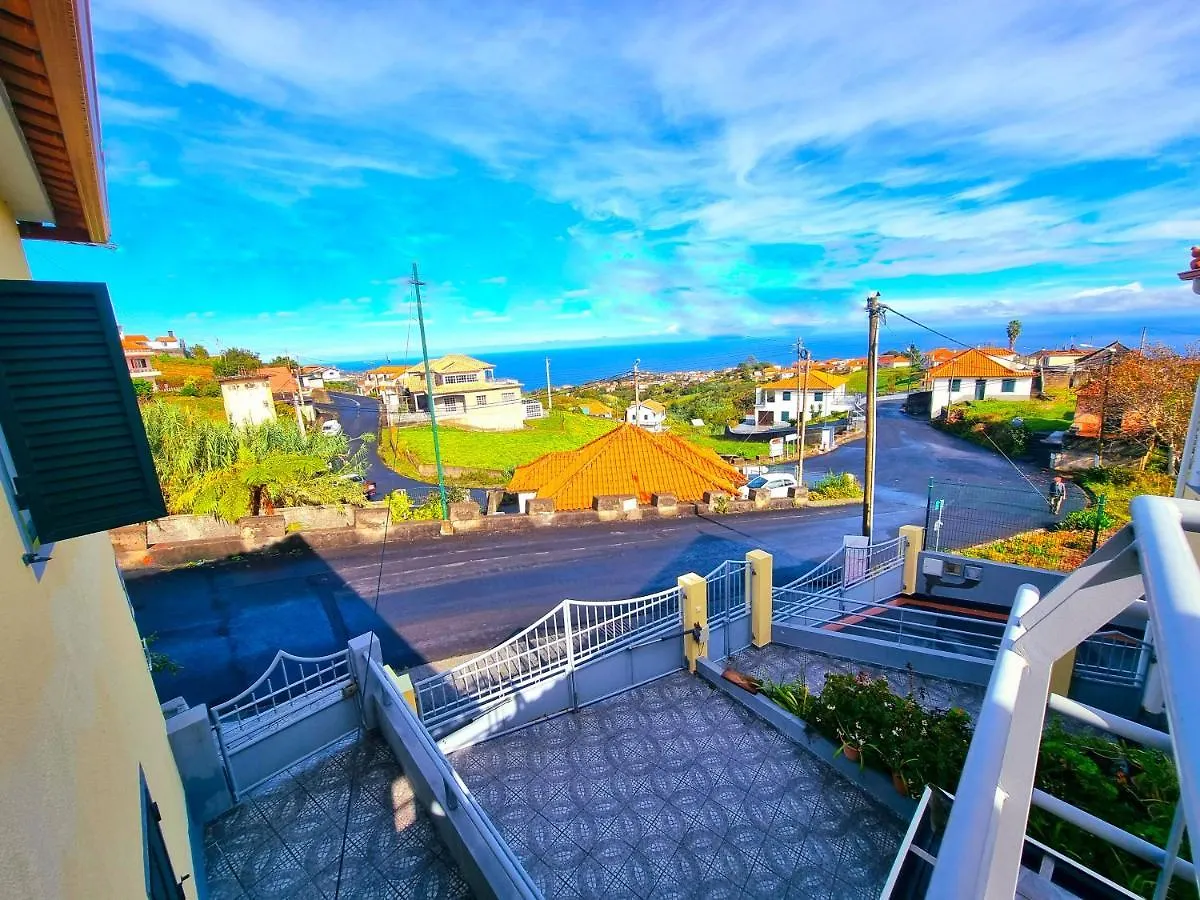 Holiday home Terrace Views In Santana, Close To Levadas And Pico Ruivo