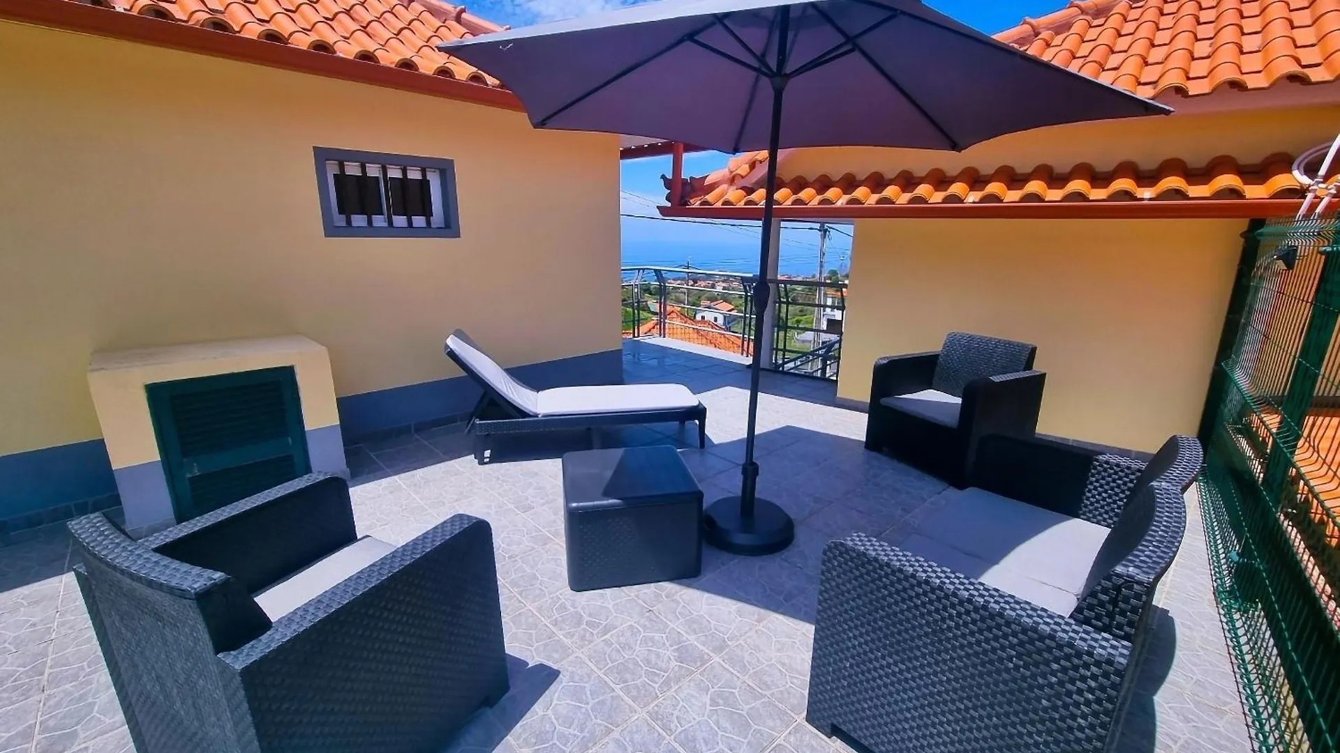 Terrace Views In Santana, Close To Levadas And Pico Ruivo Santana (Madeira)